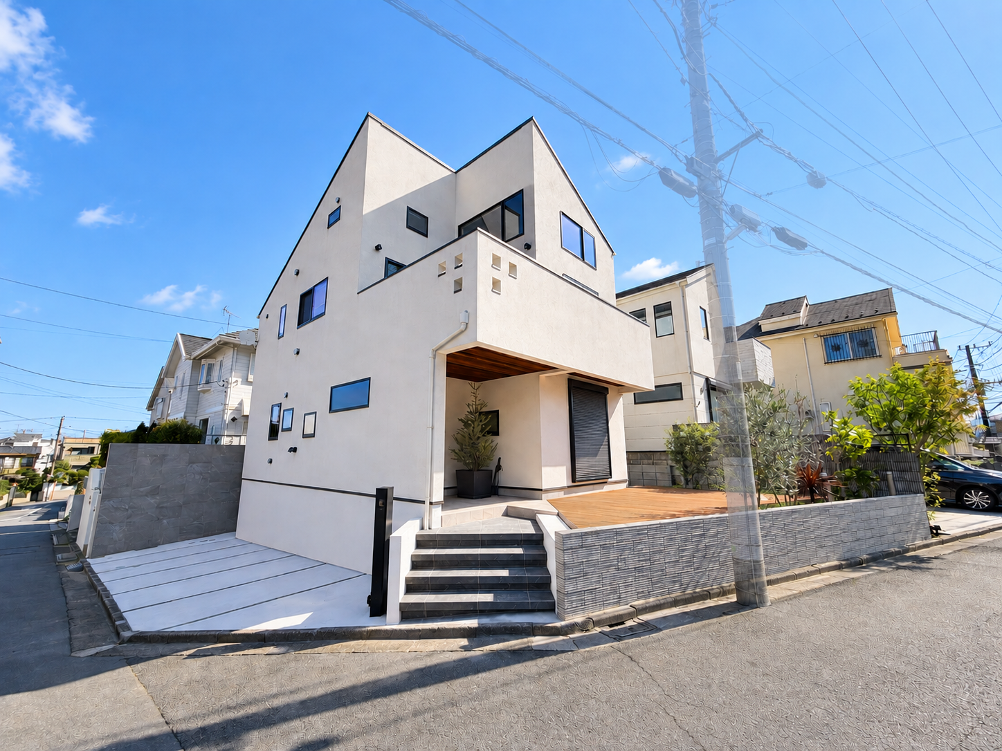 【成約速報】寺尾台デザイナーズ住宅、ご成約いただきました！誠にありがとうございます。